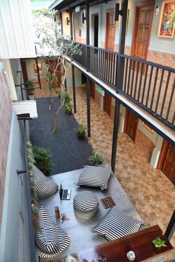 Zleepingpills Aonang Krabi Hostel Luaran gambar